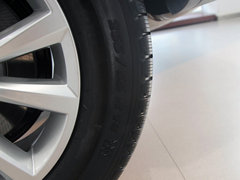 2011款 V6 TSI 豪华型 5座