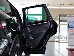 2011款 V6 TSI 豪华型 5座