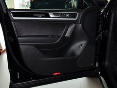 2011款 V6 TSI 豪华型 5座
