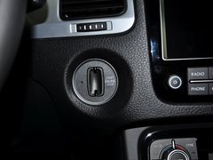 2011款 V6 TSI 豪华型 5座