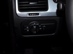 2011款 V6 TSI 豪华型 5座