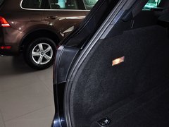 2011款 V6 TSI 豪华型 5座