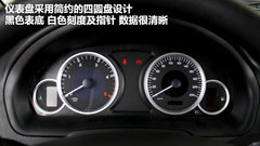 2011款 2.4T 手动 柴油两驱豪华型 5座