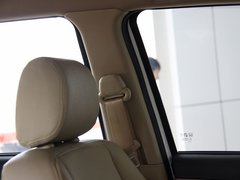 2011款 2.4T 手动 柴油两驱豪华型 5座