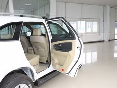 2011款 2.4T 手动 柴油两驱豪华型 5座