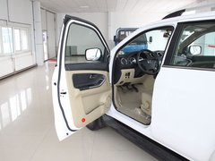 2011款 2.4T 手动 柴油两驱豪华型 5座