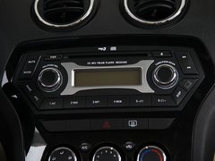 2011款 2.4T 手动 柴油两驱豪华型 5座