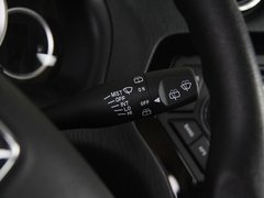 2011款 2.4T 手动 柴油两驱豪华型 5座