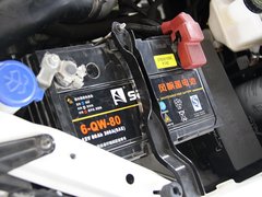 2011款 2.4T 手动 柴油两驱豪华型 5座