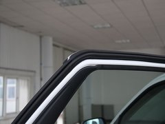 2011款 2.4T 手动 柴油两驱豪华型 5座