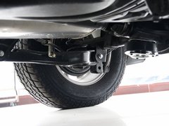 2011款 2.4T 手动 柴油两驱豪华型 5座