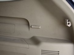 2011款 2.4T 手动 柴油两驱豪华型 5座