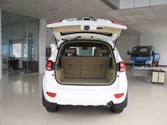 2011款 2.4T 手动 柴油两驱豪华型 5座