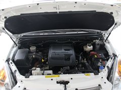 2011款 2.4T 手动 柴油两驱豪华型 5座