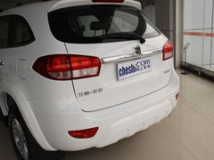 2011款 2.4T 手动 柴油两驱豪华型 5座