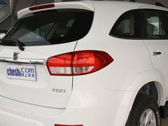2011款 2.4T 手动 柴油两驱豪华型 5座
