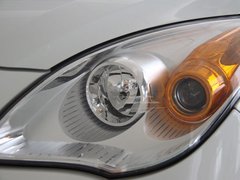 2011款 2.4T 手动 柴油两驱豪华型 5座