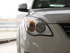 2011款 2.4T 手动 柴油两驱豪华型 5座