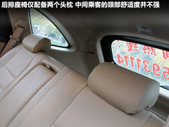 2011款 2.4T 手动 柴油两驱超豪华型 5座