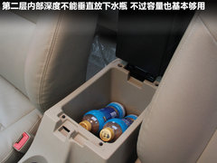 2011款 2.4T 手动 柴油两驱超豪华型 5座