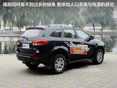 2011款 2.4T 手动 柴油两驱超豪华型 5座