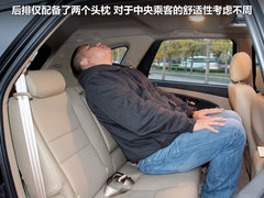 2011款 2.4T 手动 柴油两驱超豪华型 5座