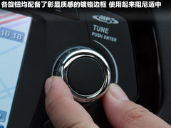 2011款 2.4T 手动 柴油两驱超豪华型 5座