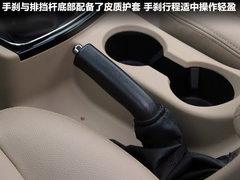 2011款 2.4T 手动 柴油两驱超豪华型 5座