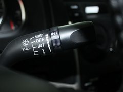 2011款 2.0 手动 手动型