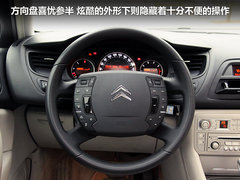 2011款 2.3L 自动 尊雅型