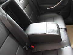 2011款 2.3L 自动 尊驭型