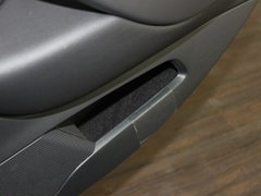 2011款 2.3L 自动 尊驭型
