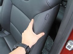 2011款 2.3L 自动 尊贵型