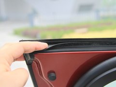 2011款 2.3L 自动 尊贵型