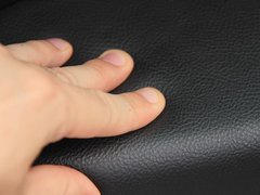 2011款 2.3L 自动 尊贵型