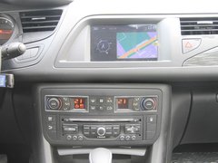 2011款 2.3L 自动 尊贵型