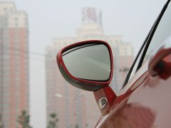 2011款 2.3L 自动 尊贵型