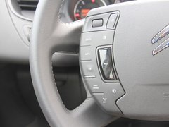 2011款 2.3L 自动 尊贵型