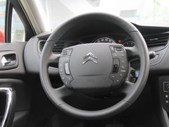 2011款 2.3L 自动 尊贵型