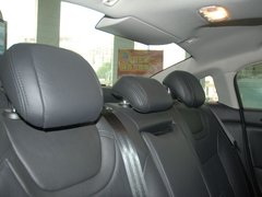 2011款 2.3L 自动 尊贵型