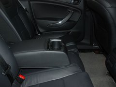 2011款 2.3L 自动 尊贵型