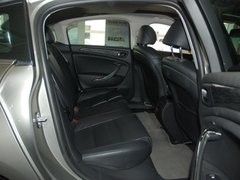 2011款 2.3L 自动 尊贵型