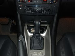 2011款 2.3L 自动 尊贵型