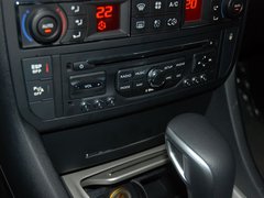 2011款 2.3L 自动 尊贵型