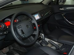 2011款 2.3L 自动 尊贵型