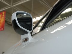 2011款 2.3L 自动 尊贵型