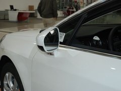 2011款 2.3L 自动 尊贵型