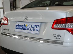 2011款 2.3L 自动 尊贵型