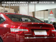 2011款 3.0L 自动 旗舰型