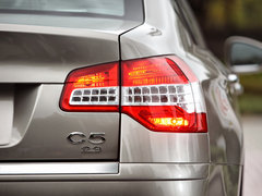 2011款 3.0L 自动 旗舰型